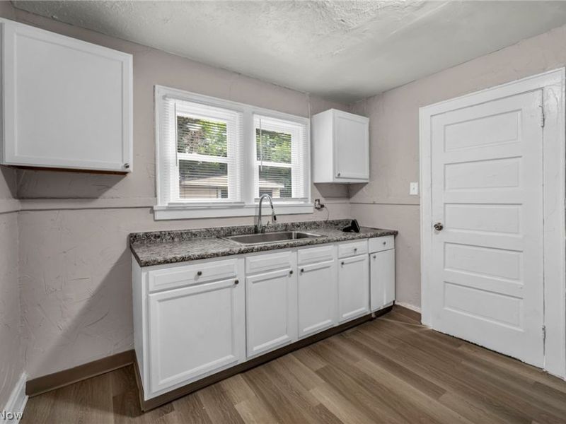 3531 E 112th Street , Cleveland, OH 44105 Photo 13