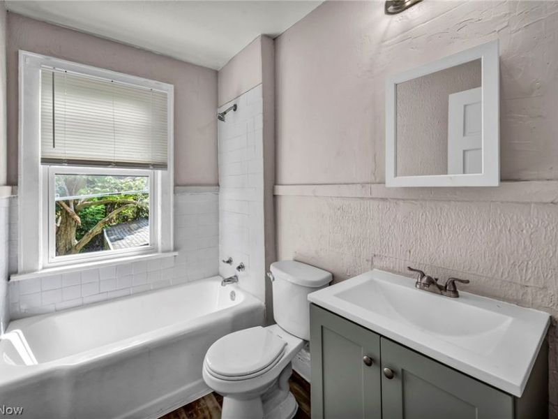 3531 E 112th Street , Cleveland, OH 44105 Photo 23