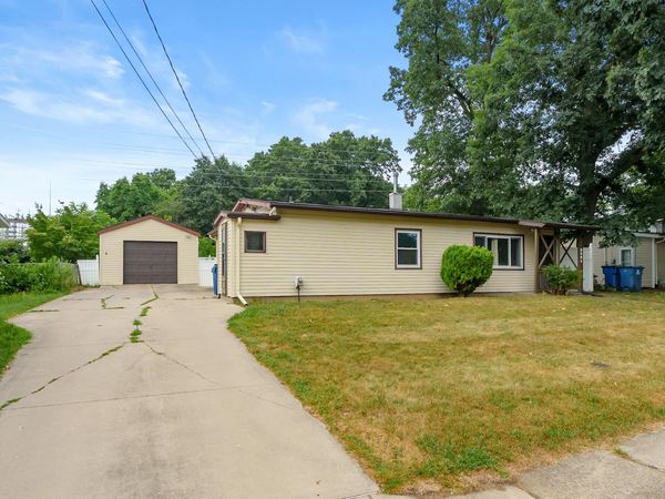 2401 Sonora Street, Kalamazoo, MI 49004