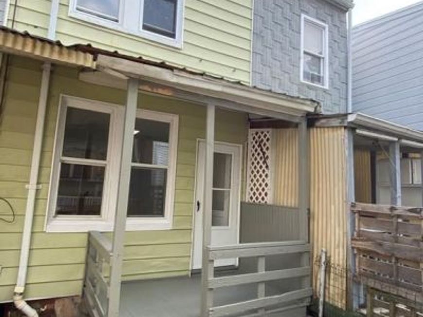 427 W Market Street , Mahanoy City, PA 17948 Main Photo