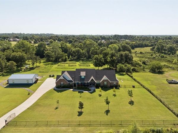 4500 S Luther Road, Newalla, OK 74857