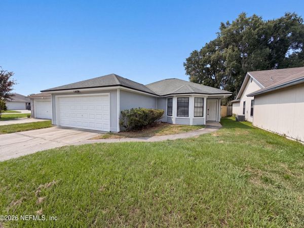 1708 ASHWOOD Circle, Middleburg, FL 32068