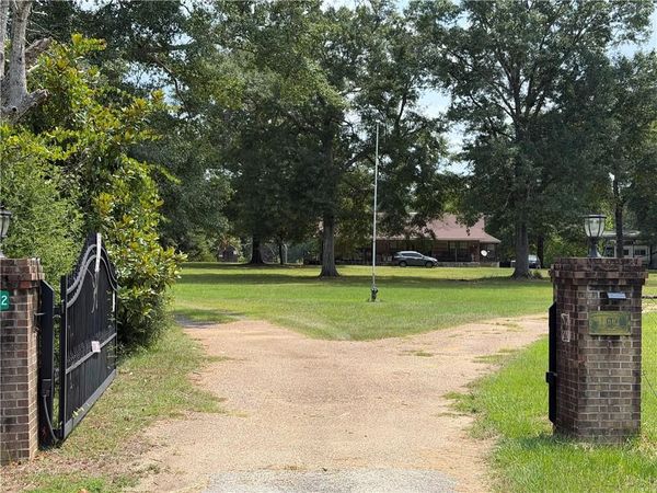21662 Highway 45 , Citronelle, AL 36522