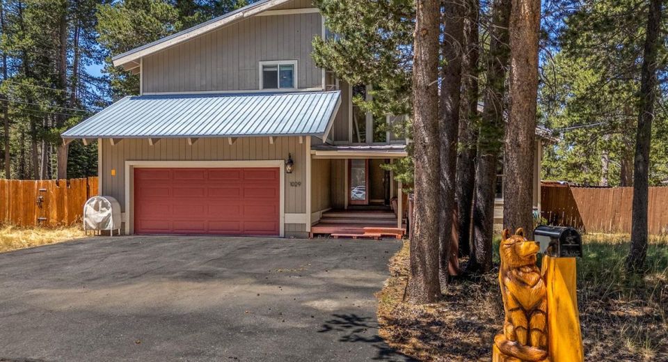 1029 Modoc Way, South Lake Tahoe, CA 96150 Photo