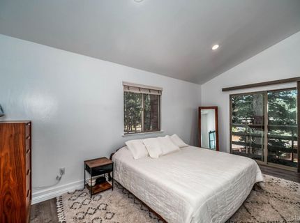 1029 Modoc Way, South Lake Tahoe, CA 96150 Photo