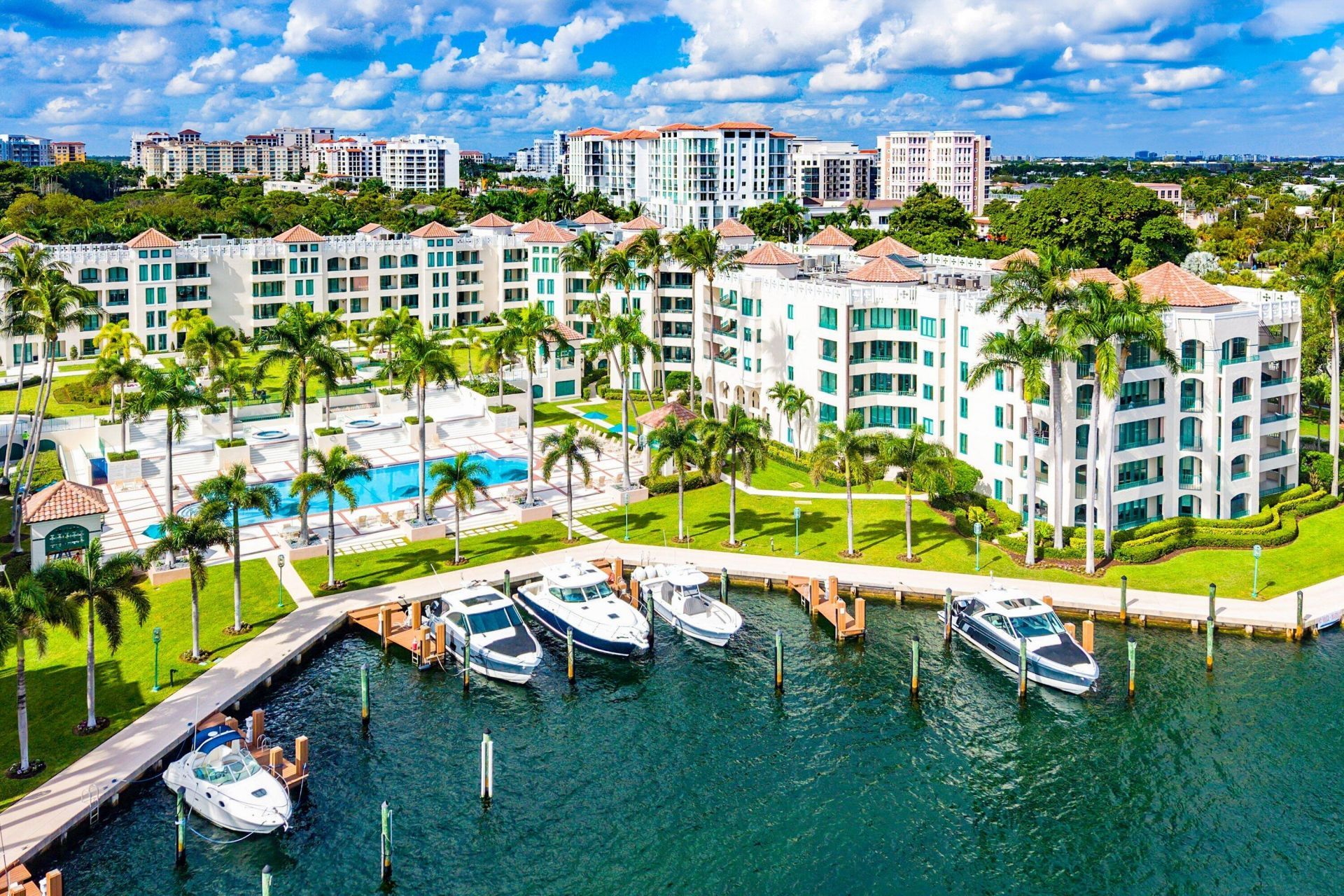100 SE 5th Avenue, Unit 216, Boca Raton, FL 33432 Photo
