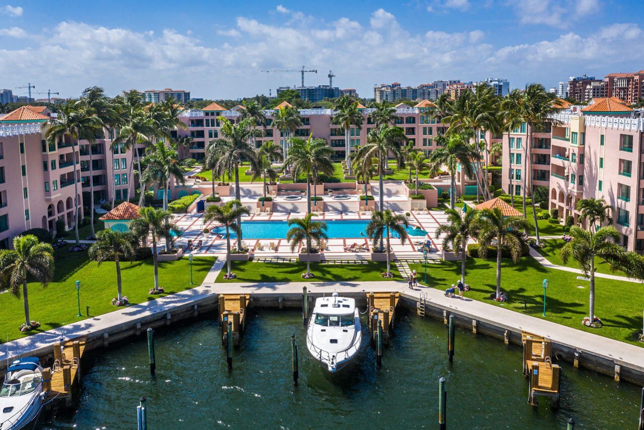 100 SE 5th Avenue, Unit 216, Boca Raton, FL 33432 Photo