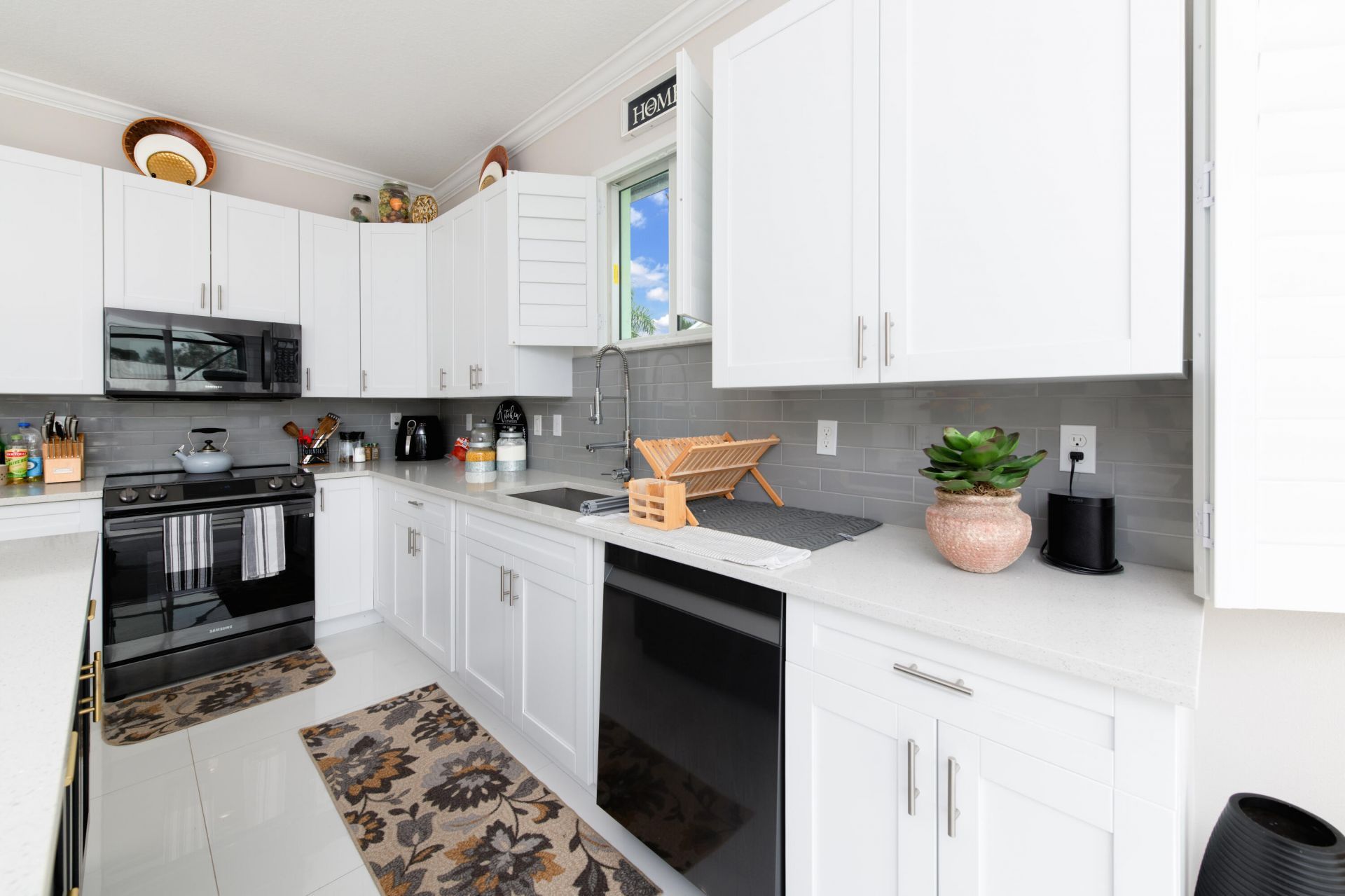 314 NE Surfside Avenue, Port Saint Lucie, FL 34983 Photo