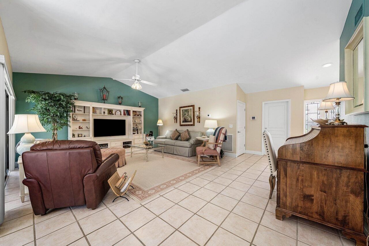 2371 NW 30th Road, Boca Raton, FL 33431 Photo