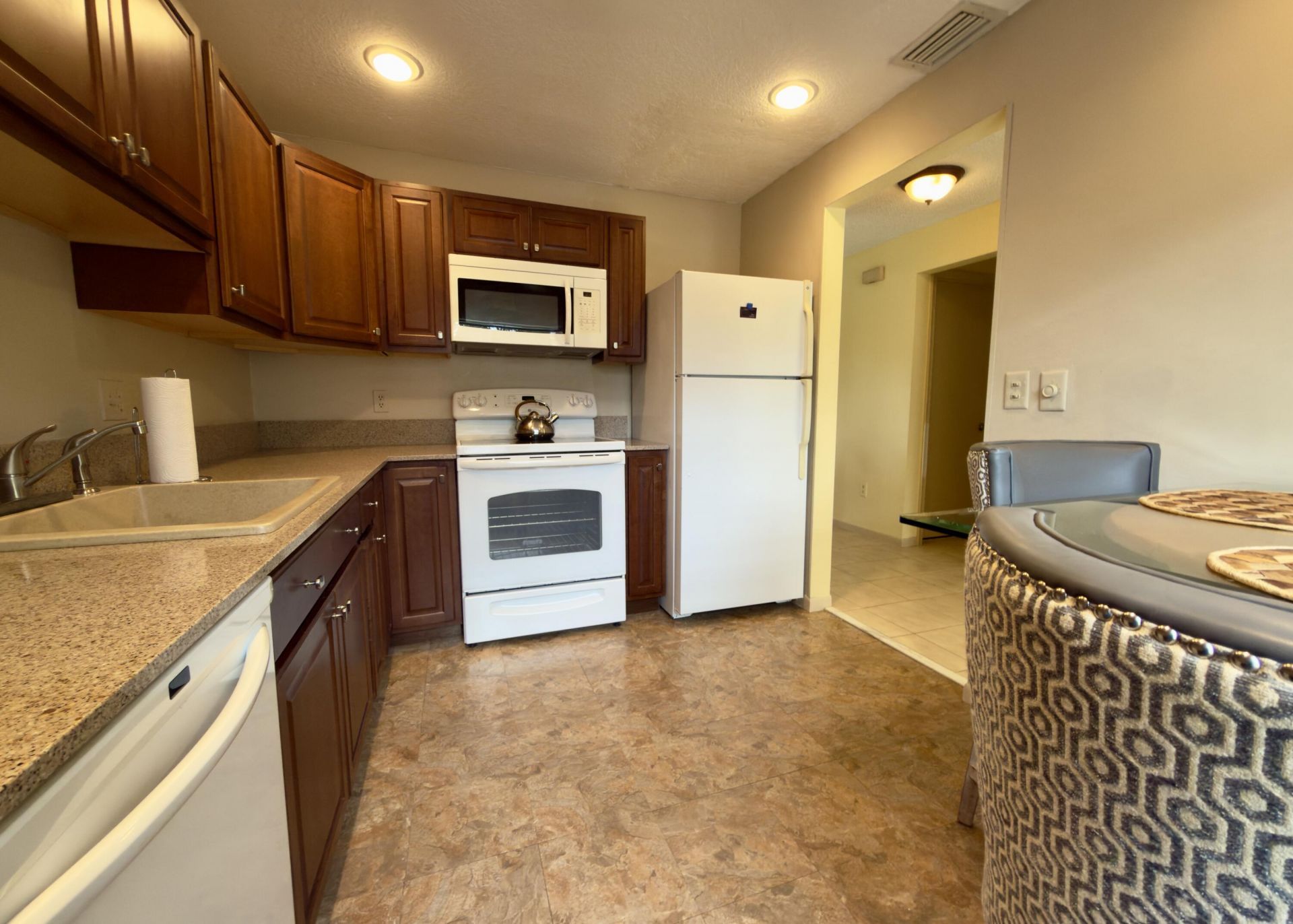 21338 Juego Circle, Unit 11g, Boca Raton, FL 33433 Photo