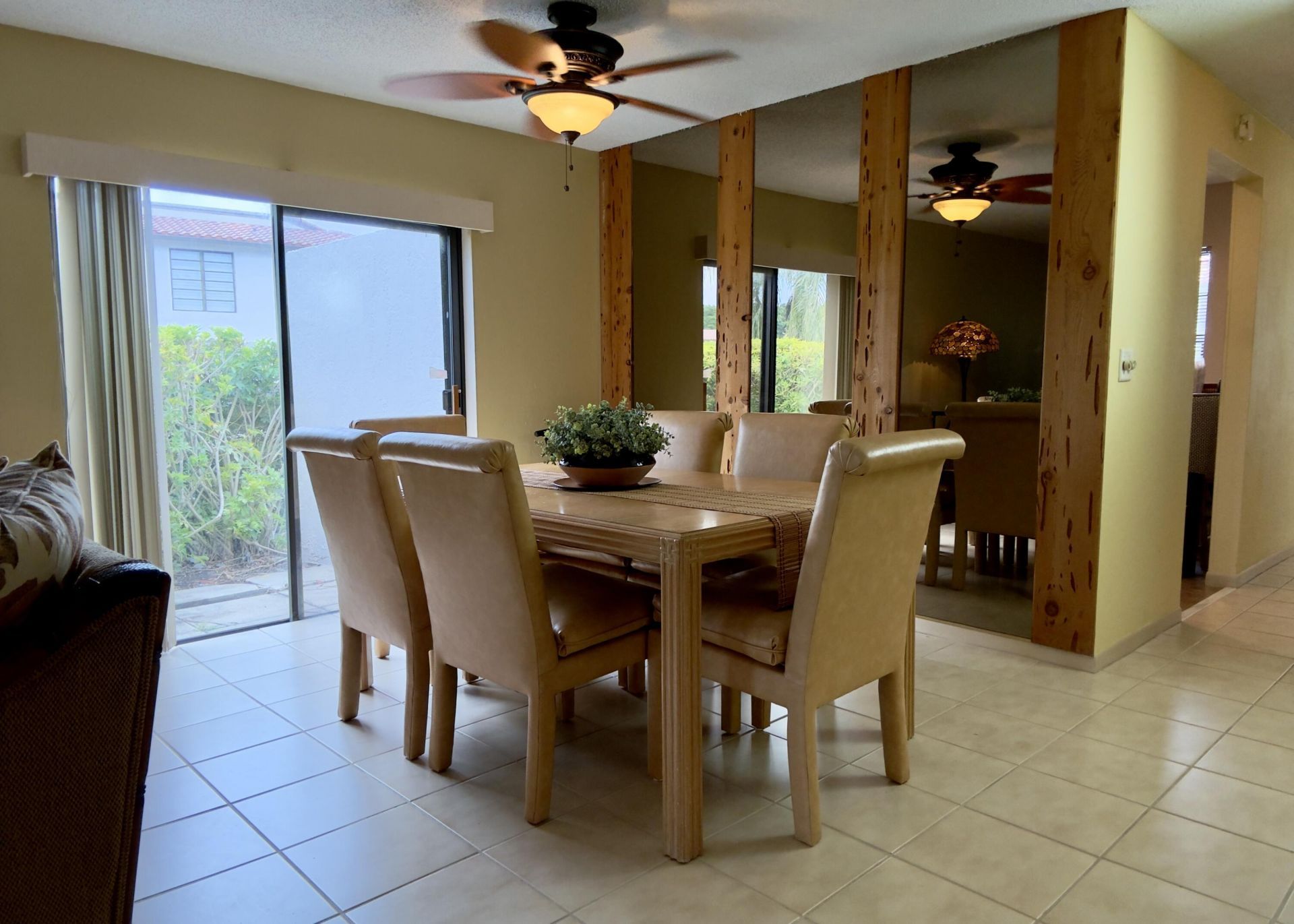 21338 Juego Circle, Unit 11g, Boca Raton, FL 33433 Photo