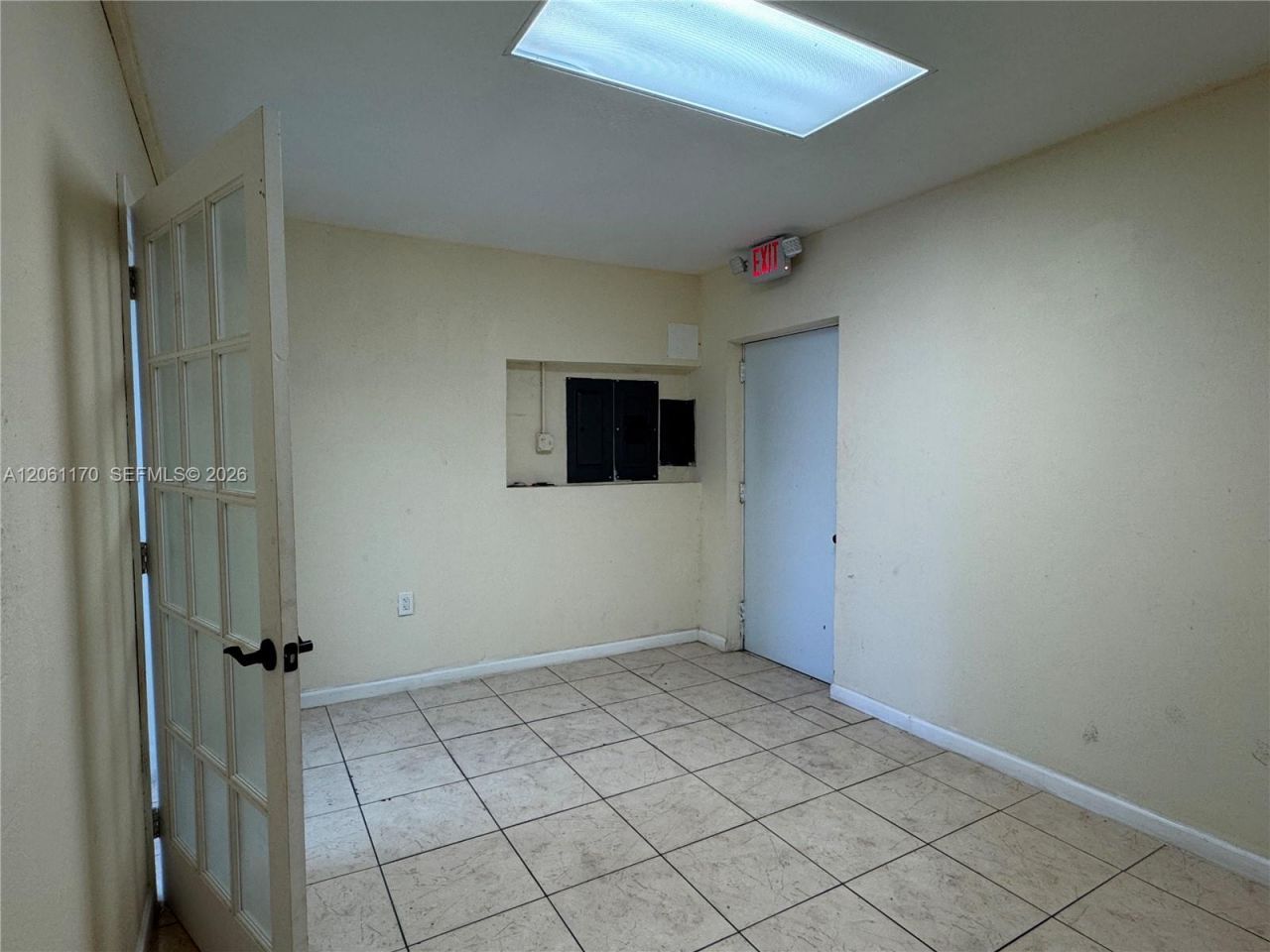 1605 NW 95th St, Miami, FL 33147 Photo