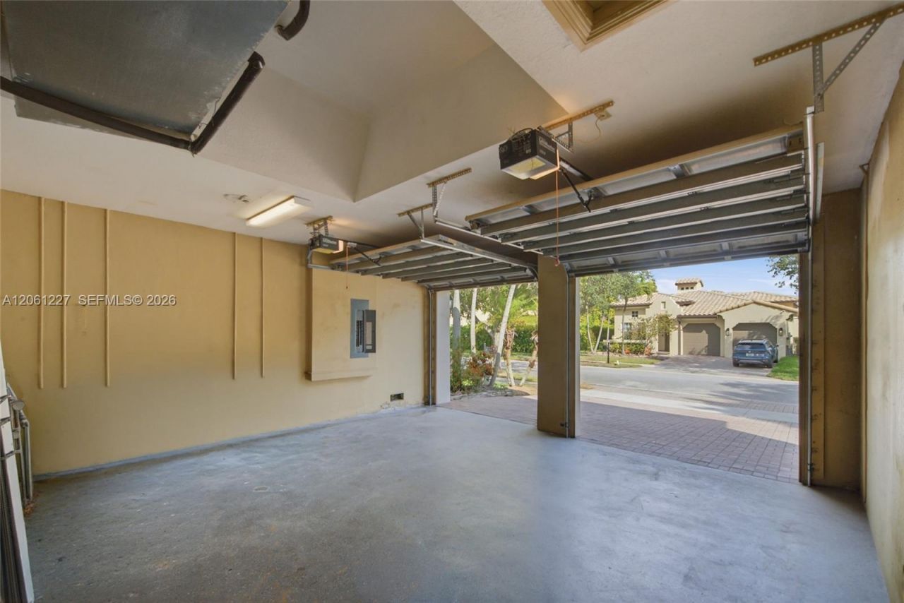 10726 NW 80th Cir , Parkland, FL 33076 Photo