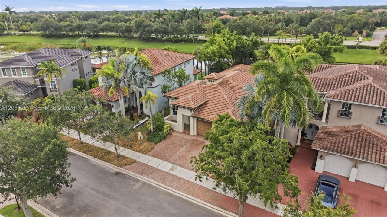 10726 NW 80th Cir , Parkland, FL 33076 Photo
