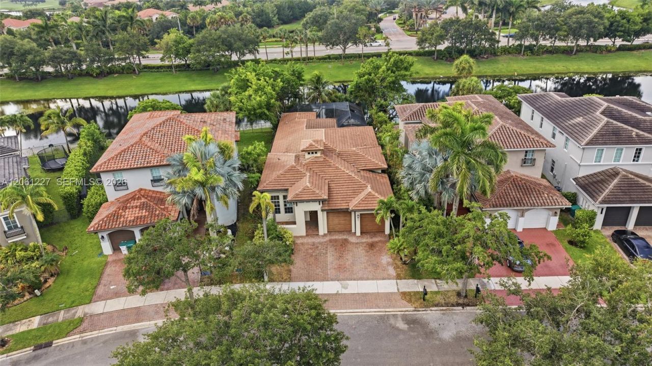 10726 NW 80th Cir , Parkland, FL 33076 Photo