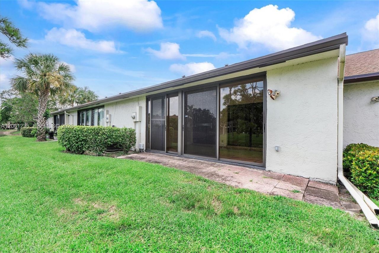 3342 Carambola Cir S, Coconut Creek, FL 33066 Photo