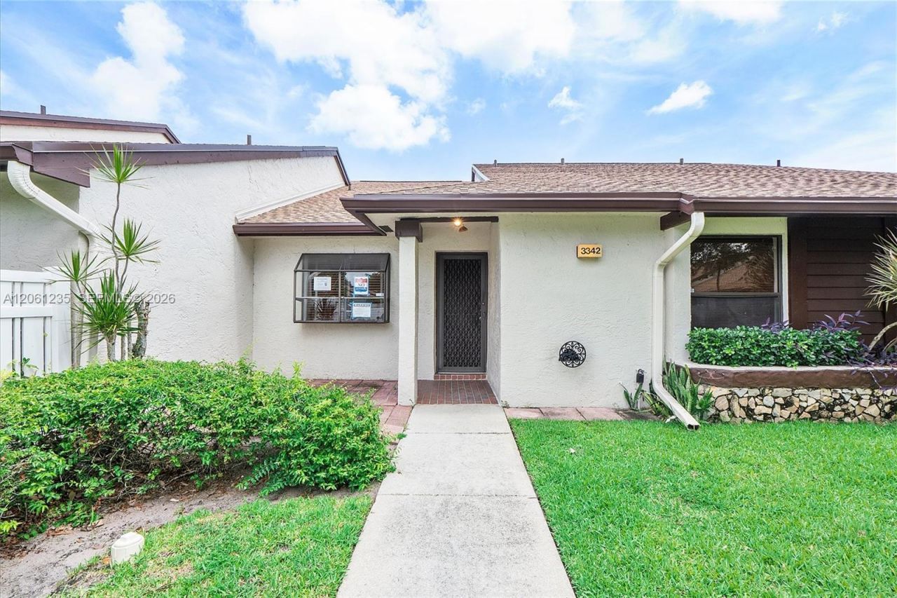 3342 Carambola Cir S, Coconut Creek, FL 33066 Photo
