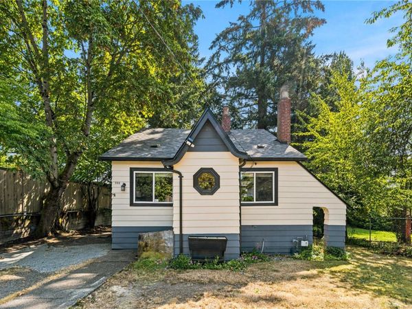 308 Holly Ave , Nanaimo, BC V9S 3M2