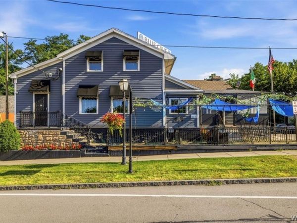 810 Center Street , Lewiston, NY 14092