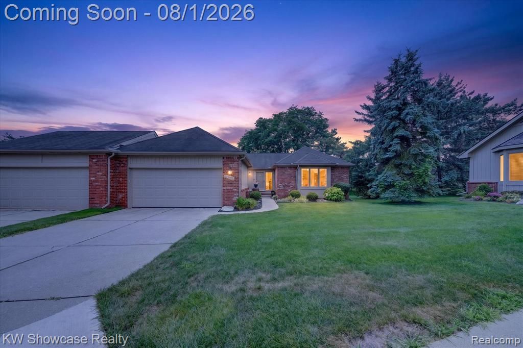37061 Sandalwood , Farmington Hills, MI 48331 Main Photo