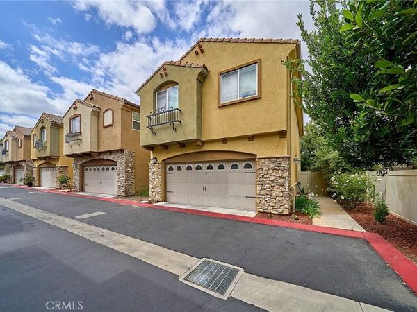21125 Ingomar Court, Canoga Park, CA 91304