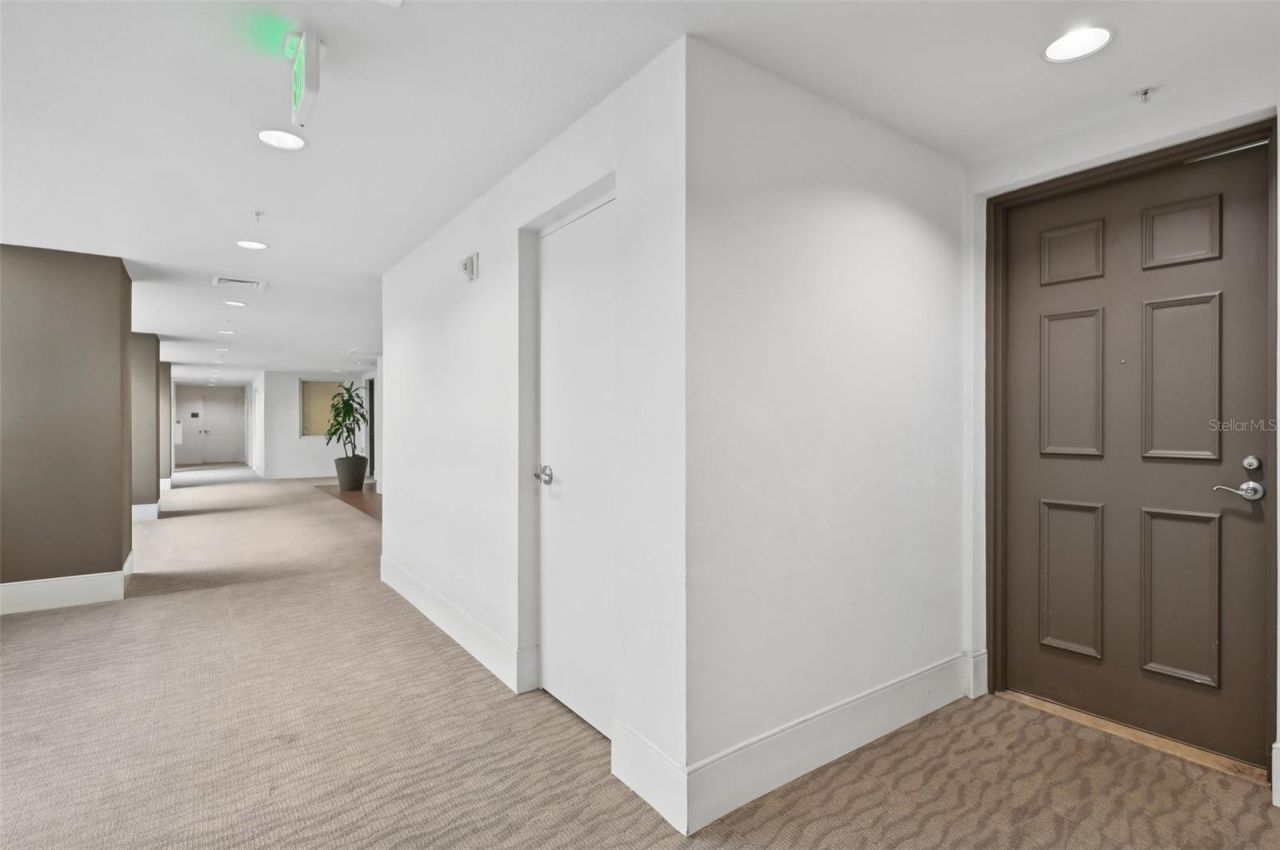 1771 Ringling Boulevard, Unit 1001, Sarasota, FL 34236 Photo