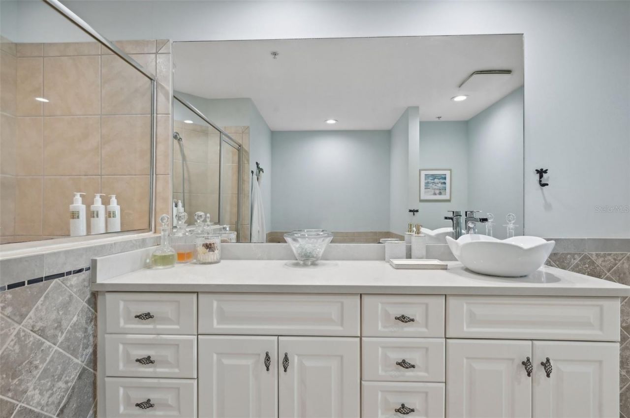 1771 Ringling Boulevard, Unit 1001, Sarasota, FL 34236 Photo