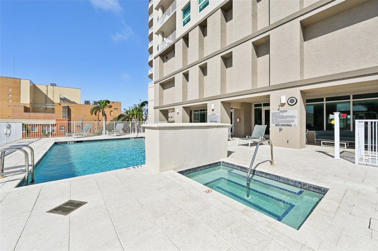 1771 Ringling Boulevard, Unit 1001, Sarasota, FL 34236 Photo