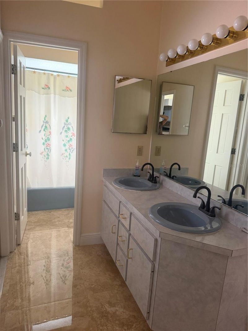 1760 Lake Terrace Dr, Eustis, FL 32726 Photo