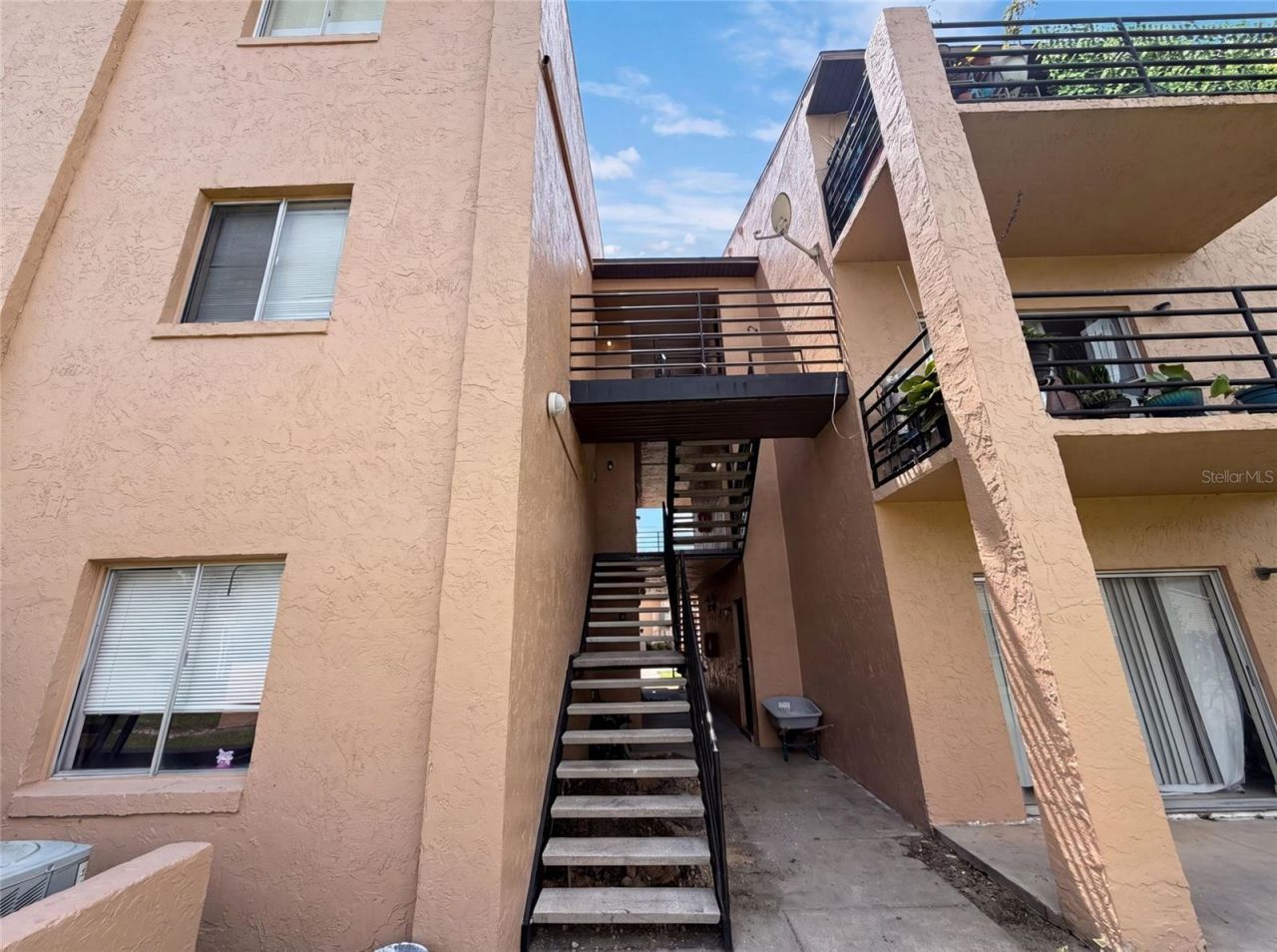 5213 Via Hacienda Circle , Unit 307, Orlando, FL 32839 Main Photo