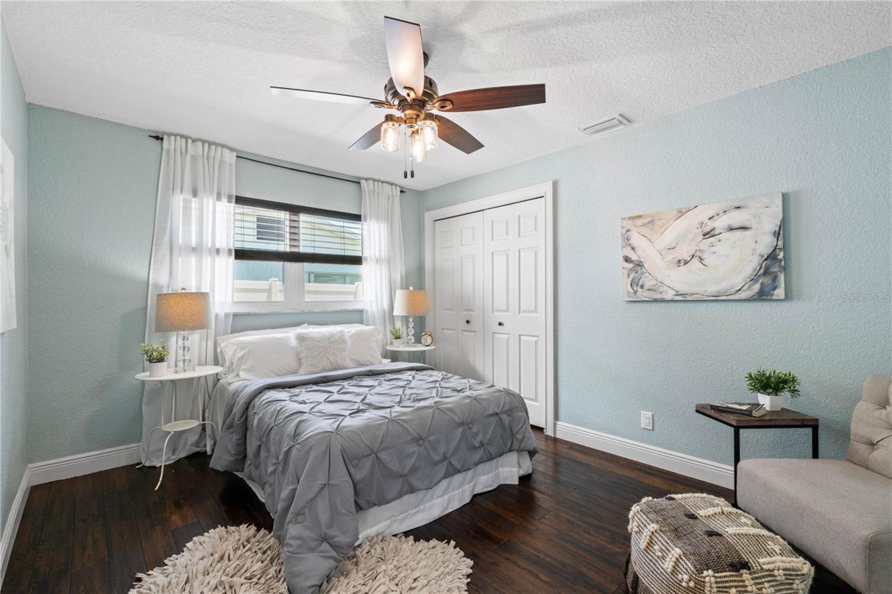 4425 13th Way Ne, Saint Petersburg, FL 33703 Photo