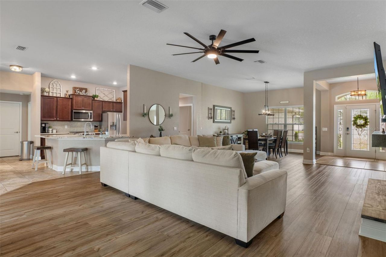 3295 Ponytail Court, Spring Hill, FL 34609 Photo
