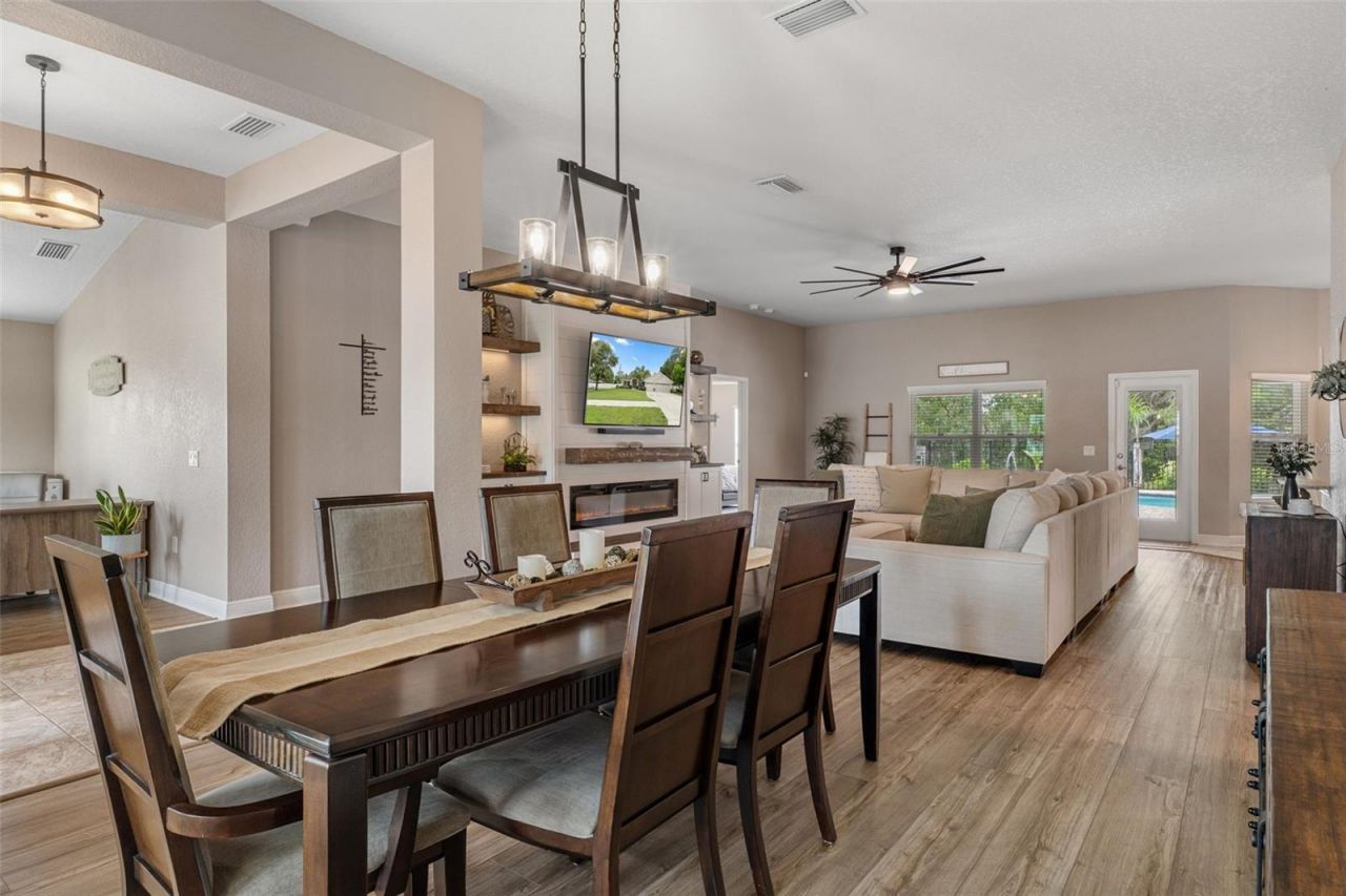 3295 Ponytail Court, Spring Hill, FL 34609 Photo