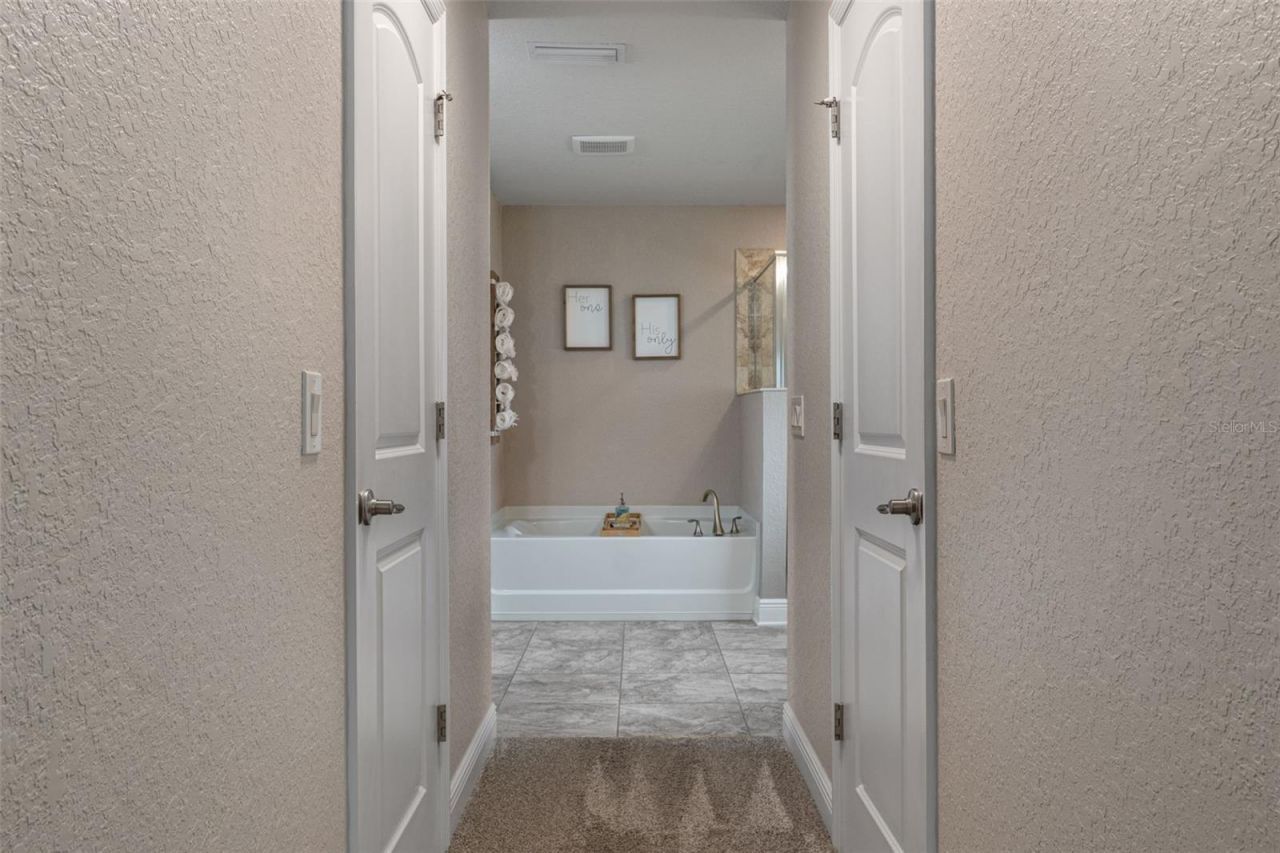 3295 Ponytail Court, Spring Hill, FL 34609 Photo