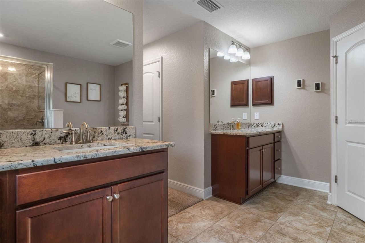 3295 Ponytail Court, Spring Hill, FL 34609 Photo