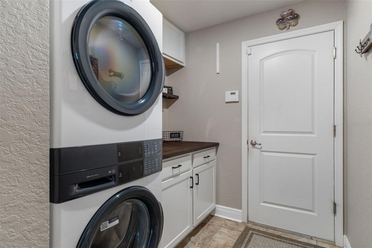 3295 Ponytail Court, Spring Hill, FL 34609 Photo