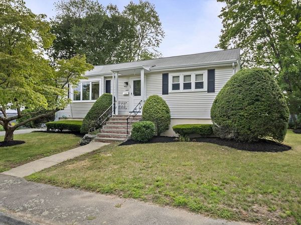 29 Thayer Cir, Randolph, MA 02368