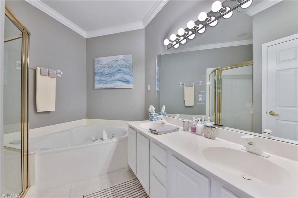 2215 Arielle Dr, Unit 1203, Naples, FL 34109 Photo