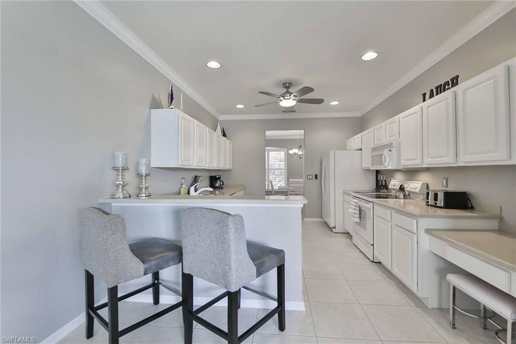 2215 Arielle Dr, Unit 1203, Naples, FL 34109 Photo