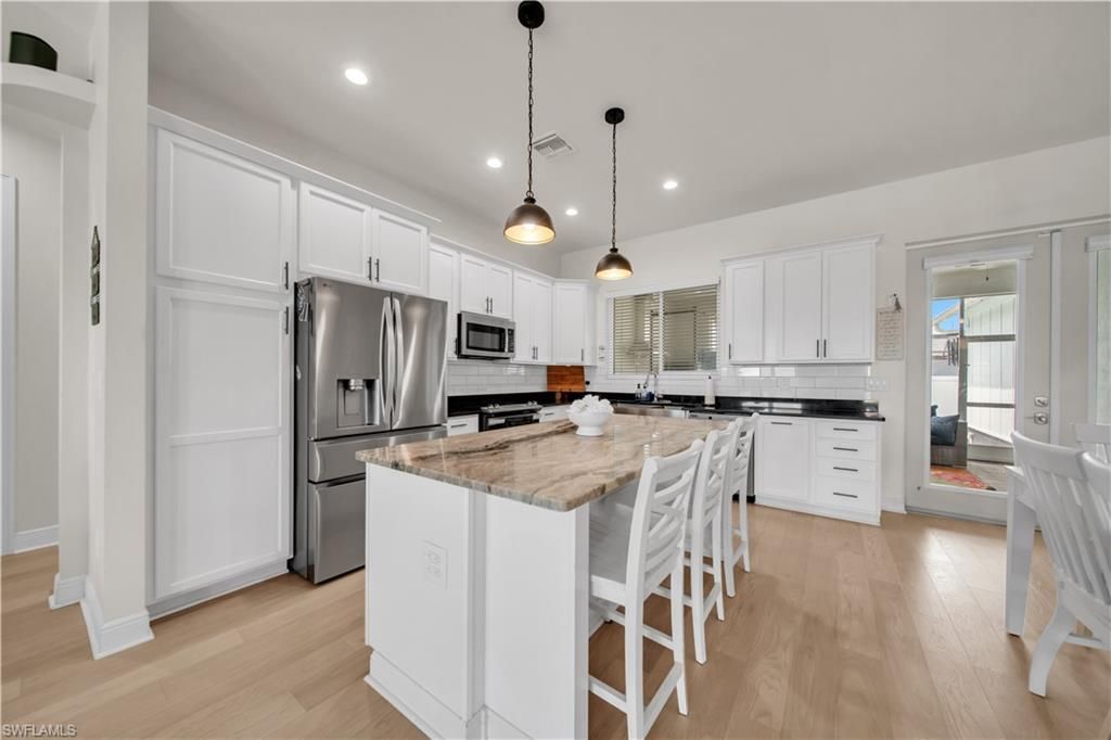 1305 NW 10th Ter , Cape Coral, FL 33993 Photo