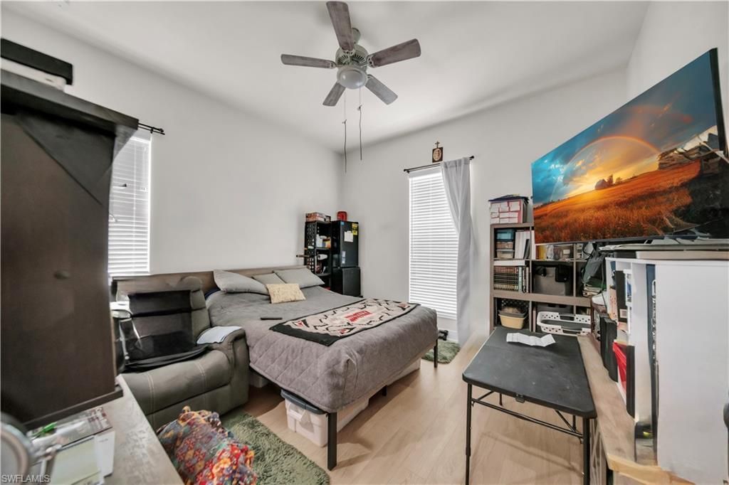 1305 NW 10th Ter , Cape Coral, FL 33993 Photo