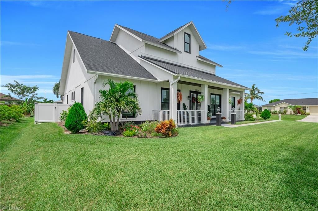 1305 NW 10th Ter , Cape Coral, FL 33993 Photo