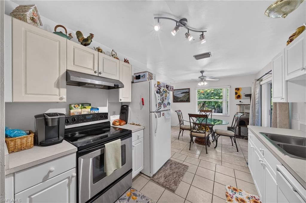 5484/5486 Birdsong Ln, Bokeelia, FL 33922 Photo