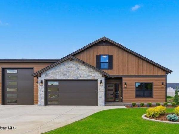 1371 W Tamarindo Ln, Hayden, ID 83835