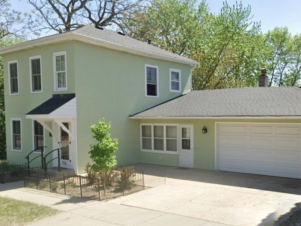 113 4th Street E, Carver, MN 55315