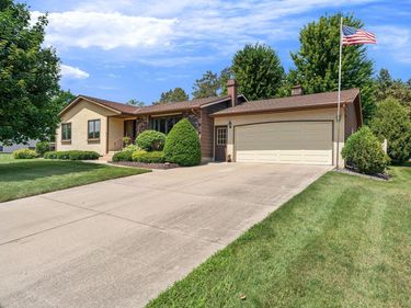 520 Young Drive, Owatonna, MN 55060