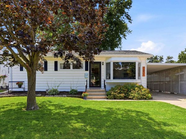 1851 Downing Avenue, Waterloo, IA 50701