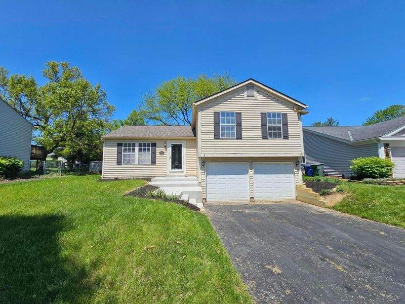 1792 Plains Boulevard , Powell, OH 43065 Photo 1