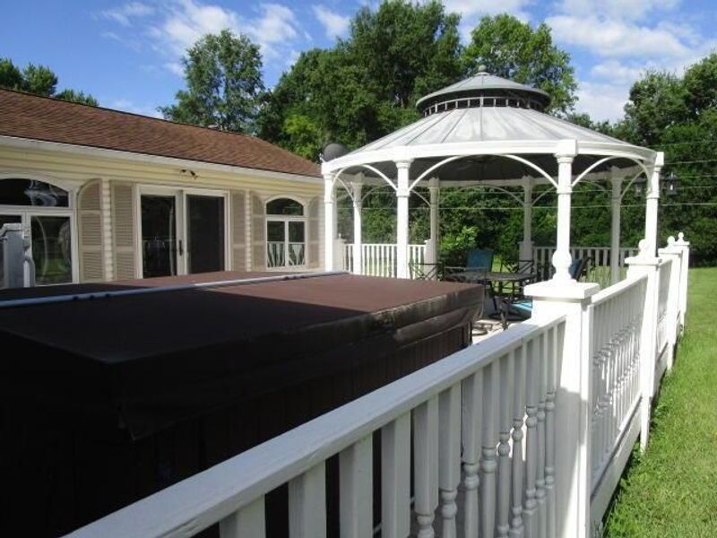 13805 Cobblestone Lane NW, Pickerington, OH 43147 Photo 3