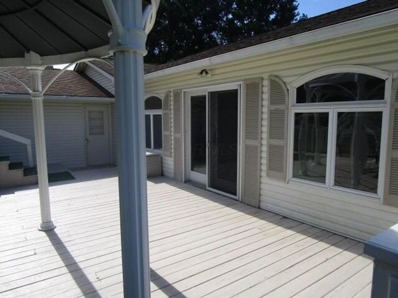 13805 Cobblestone Lane NW, Pickerington, OH 43147 Photo 5